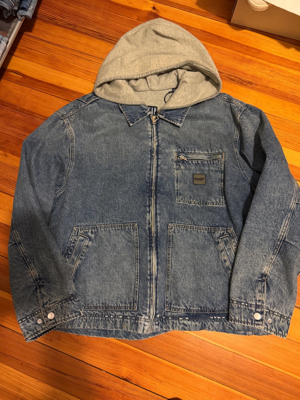 Gap X MadHappy Men’s Sizing Unisex Denim Jacket XL